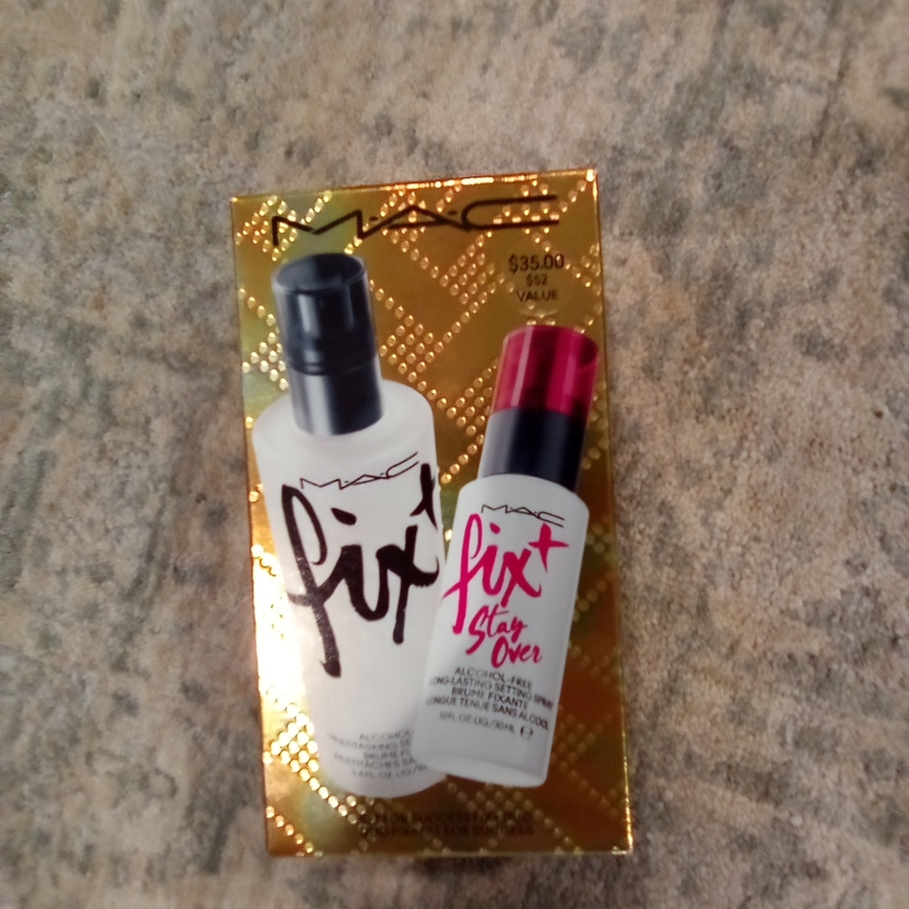 Mac gift set